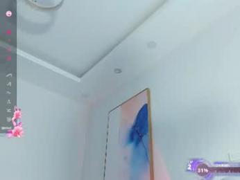 assuri_love — Chaturbate stream photo (Jun 2026)