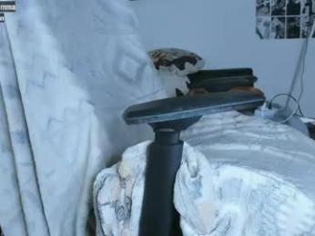 mollycemma — Chaturbate stream photo (Apr 2026)