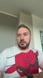 ItalianBear88 — webcam model online on cam4
