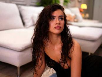 IsadoraReyes — bongacams