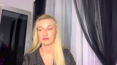 WeiBottenfield — webcam model online on cam4