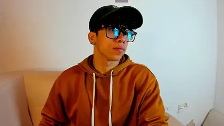 AkazaBoy_ — Stripchat stream photo (Apr 2026)