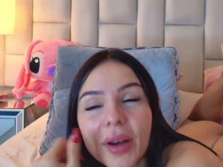 Angel Sweety — webcam model online on flirt4free
