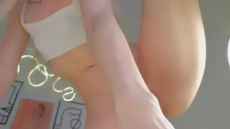 __Miray__ — Stripchat stream photo (Apr 2026)