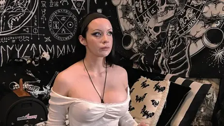 EVILYN — Stripchat stream photo (Apr 2026)