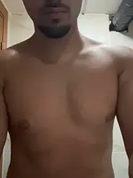 emir343475 — webcam model online on stripchat