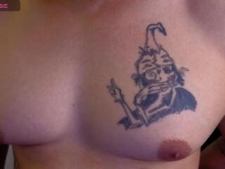 Ahiezer — webcam model online on flirt4free