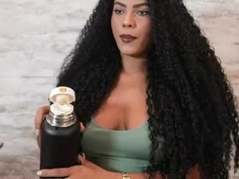 naomixjones1 — Chaturbate stream photo (Jul 2026)