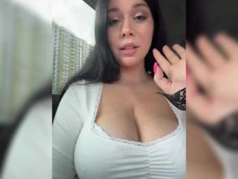 Happy_Doll — Bongacams stream photo (Apr 2026)