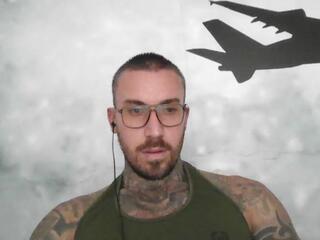 Lucias Crawford — webcam model online on flirt4free