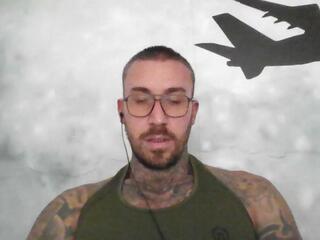 Lucias Crawford — webcam model online on flirt4free