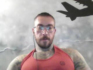 Lucias Crawford — webcam model online on flirt4free