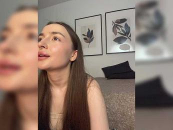 ChloeMeow — bongacams