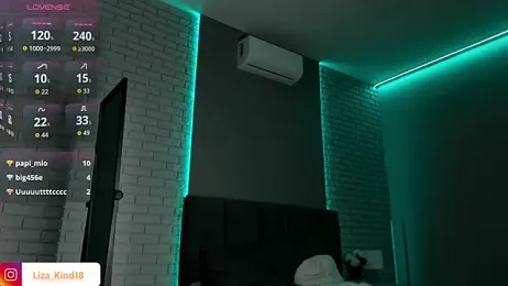 juicy-pussy — Stripchat stream photo (Apr 2026)