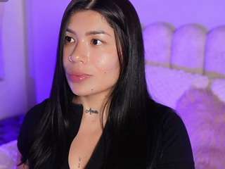 gabytorres — webcam model online on camsoda