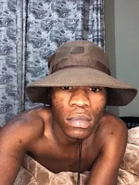 thandolezwe1 — webcam model online on stripchat