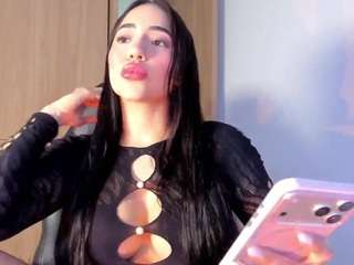 ashlye-stone — webcam model online on camsoda