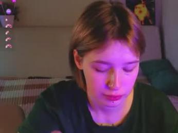 babees_eva — Chaturbate stream photo (Sep 2026)