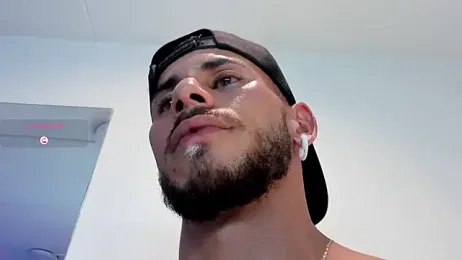 dylan_jacobx — Stripchat stream photo (Apr 2026)