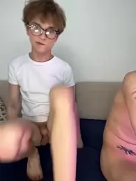 TwinksNextDoor — webcam model online on stripchat