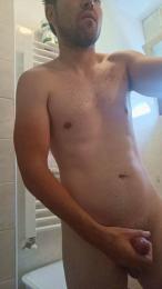 rodrigo1995 — webcam model online on cam4