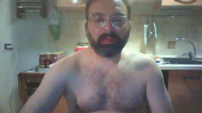 Hugos31 — Cam4 stream photo (Apr 2026)