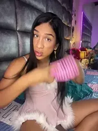 Ashly_Miller — webcam model online on stripchat