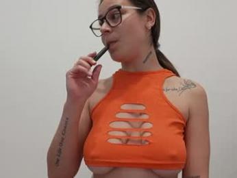 bouncingb00bs — Chaturbate stream photo (Apr 2026)