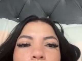 valeryduglass — webcam model online on camsoda