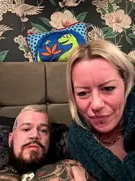 girl_and_trans_bf — Stripchat stream photo (Dec 2025)