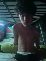 Golden_Mesto — webcam model online on stripchat