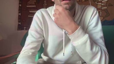 Redthommy — Cam4 stream photo (Apr 2026)