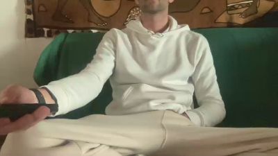 Redthommy — Cam4 stream photo (Apr 2026)