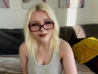 KittyKittyHey — bongacams