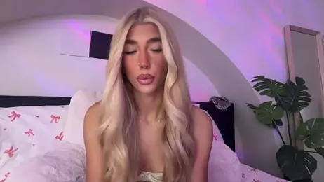 KENNIEXROSE — webcam model online on stripchat