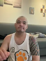 James1992_Ovo — webcam model online on stripchat