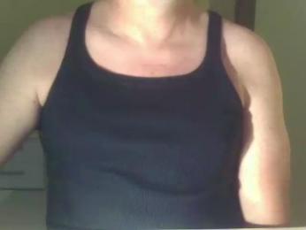 momo222ciao — webcam model online on cam4