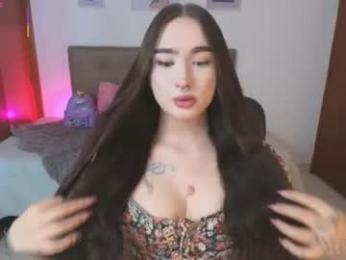 miley_baker — webcam model online on chaturbate