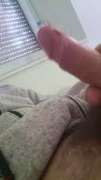 Paulorek68500 — webcam model online on cam4