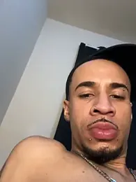 HickPietro — webcam model online on stripchat