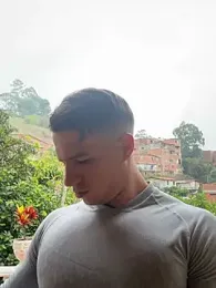Jamess_White — Stripchat stream photo (Oct 2026)