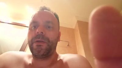 albacete40 — webcam model online on cam4