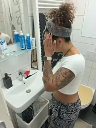 SweetPetiteNoir — stripchat