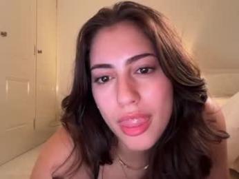 sieena — Chaturbate stream photo (Apr 2026)