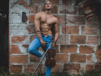 KenMcLean — webcam model online on livejasmin