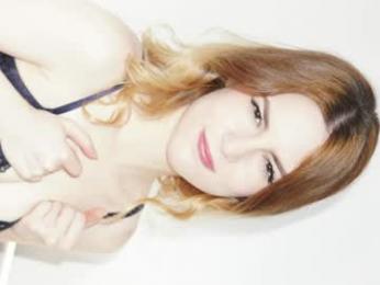 chloesweetdreams — webcam model online on chaturbate