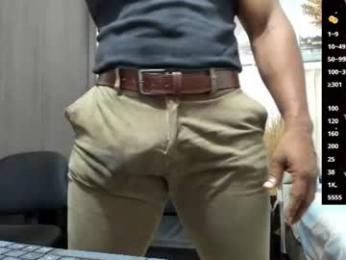 roccoblack02 — Chaturbate stream photo (Jun 2026)