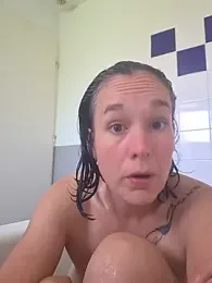 adelinegirly — Stripchat stream photo (Aug 2026)
