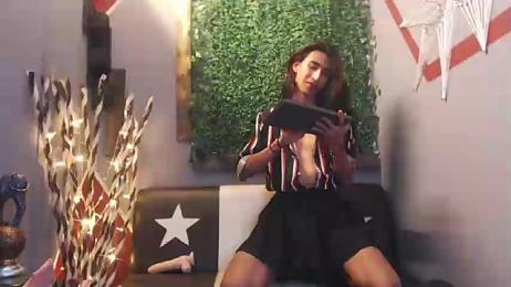 Bigsurpriseforu_18 — Stripchat stream photo (Mar 2023)