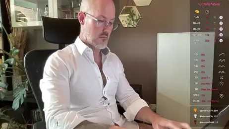 the_new_fit_rubinho — Stripchat stream photo (Apr 2026)